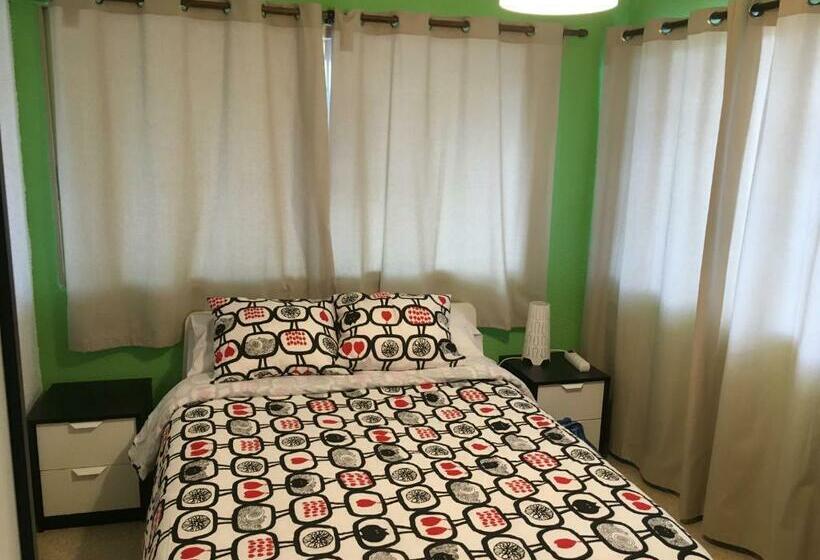 اتاق استاندارد, Hostal Tres Cantos