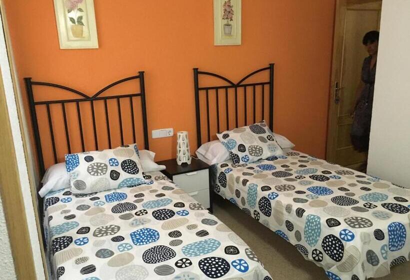 اتاق استاندارد, Hostal Tres Cantos