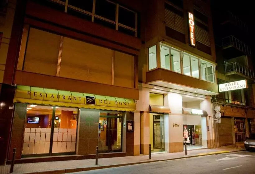 スタンダードトリプルルーム, Balaguer