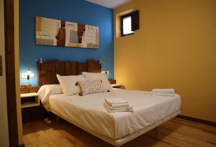 غرفة قياسية, Hostal Almadiero
