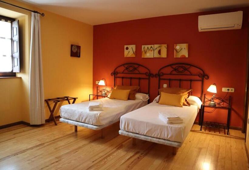 غرفة سوبيريور, Hostal Almadiero