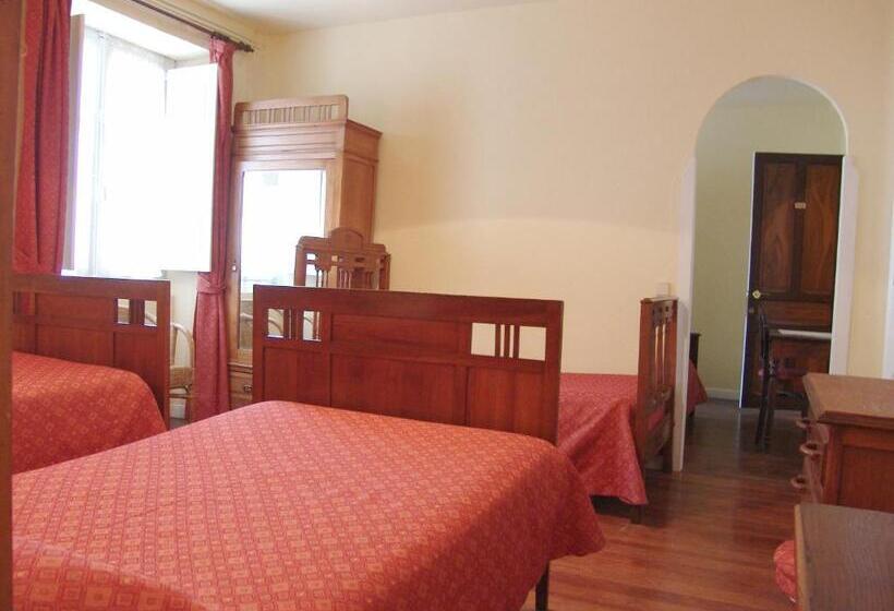 标准三人间, Hostal Ayestaran I