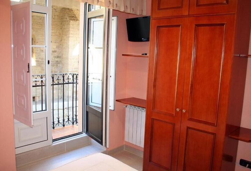 스탠다드 싱글 룸, Hostal La Corte