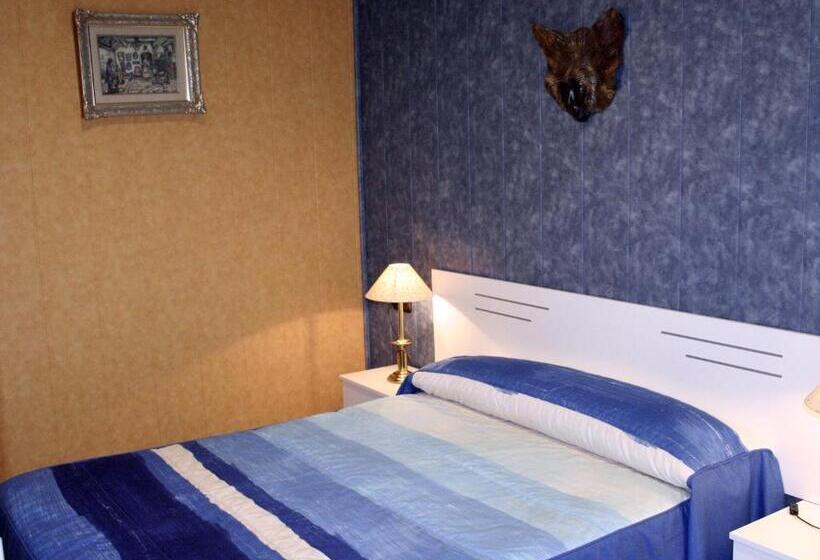 스탠다드 룸, Hostal La Corte