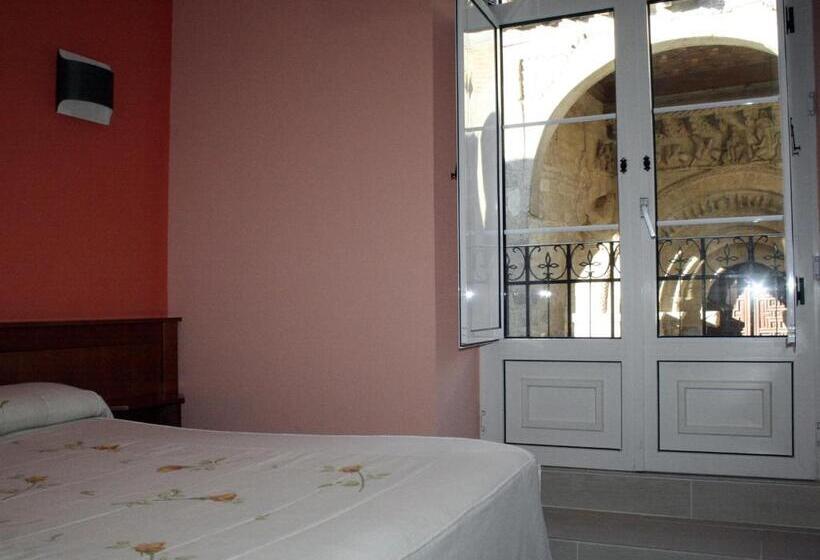 스탠다드 룸, Hostal La Corte