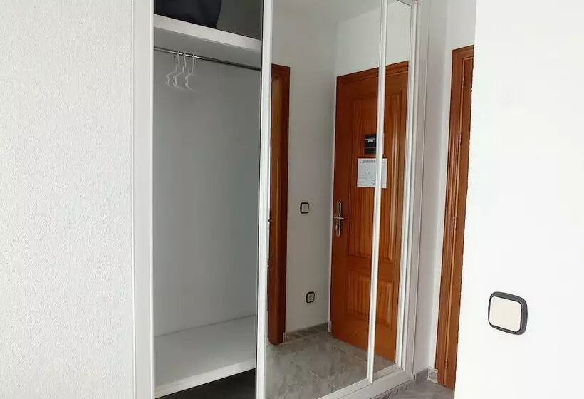 اتاق استاندارد با بالکن, Hostal Lady Ana Maria