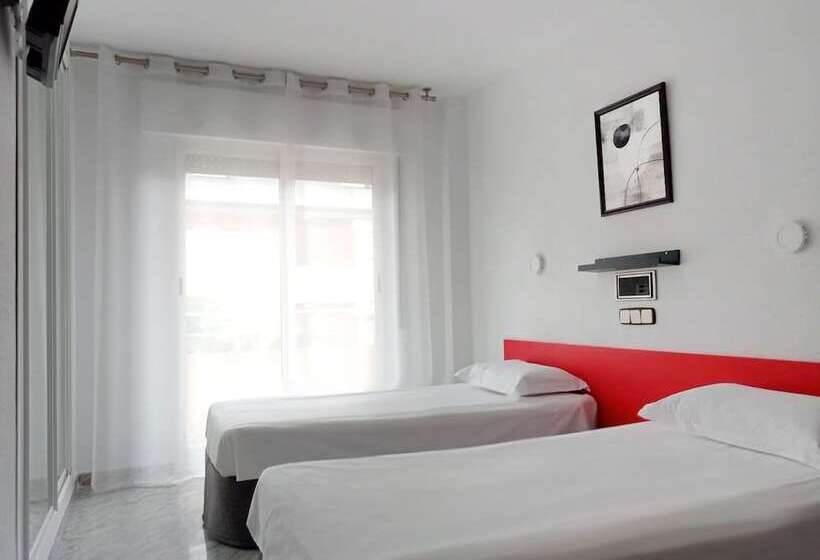 バルコニー付きスタンダードルーム, Hostal Lady Ana Maria