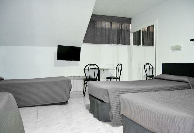 スタンダード４人部屋, Hostal Lady Ana Maria