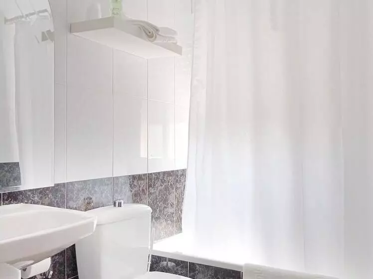 اتاق استاندارد با تخت دوبل, Hostal Lady Ana Maria