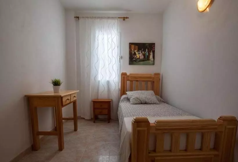 バスルーム共有のシングルスタンダード, Hostal Sango Sierra De Las Nieves