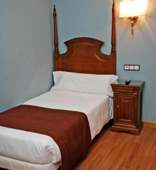 اتاق استاندارد یک نفره, Hostal Victoria Ii