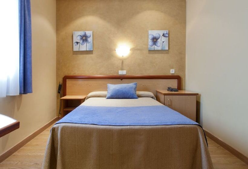 اتاق استاندارد یک نفره, Mediodia