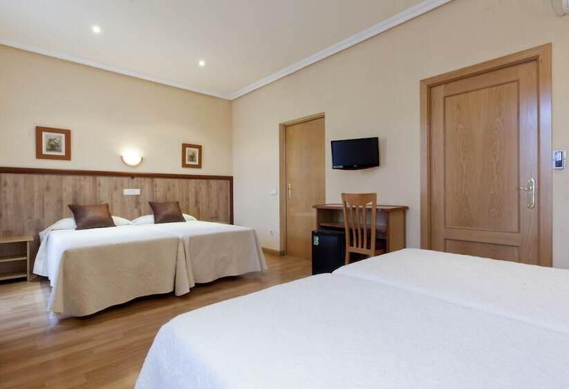 اتاق استاندارد چهار تخته, Mediodia