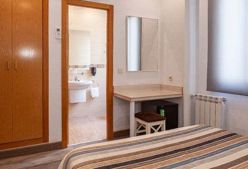 اتاق استاندارد یک نفره, Mediodia