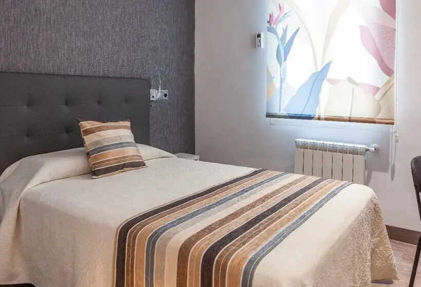 اتاق استاندارد یک نفره, Mediodia