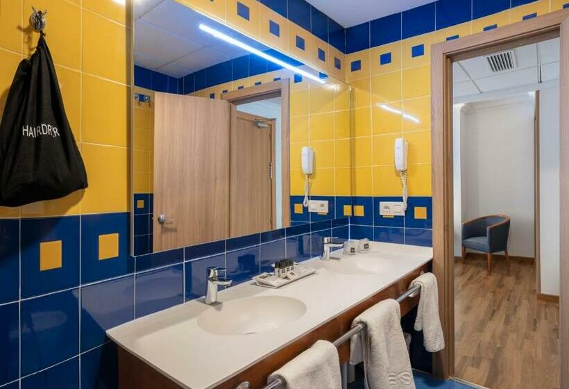 Номер Deluxe Вид на Море, Rh Victoria & Spa