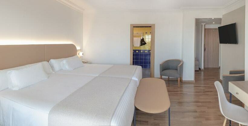 Номер Deluxe Вид на Море, Rh Victoria & Spa