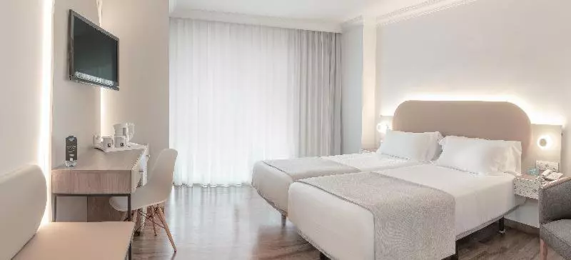 اتاق استاندارد, Rh Victoria & Spa