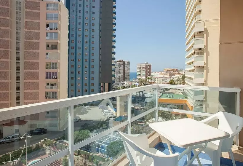 اتاق استاندارد با چشمانداز استخر, Rh Victoria & Spa