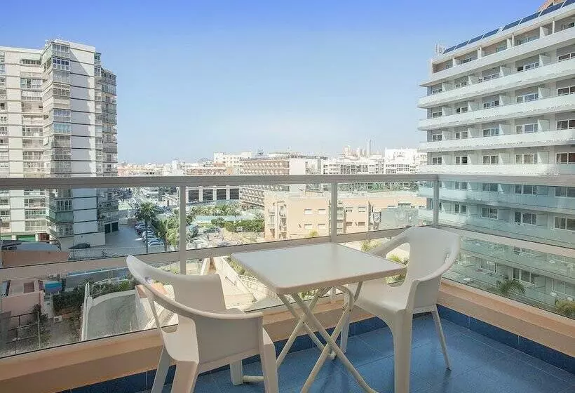 اتاق لوکس با چشمانداز شهر, Rh Victoria & Spa