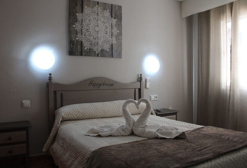 스탠다드 룸, Hostal Virgen Del Rocio Ii