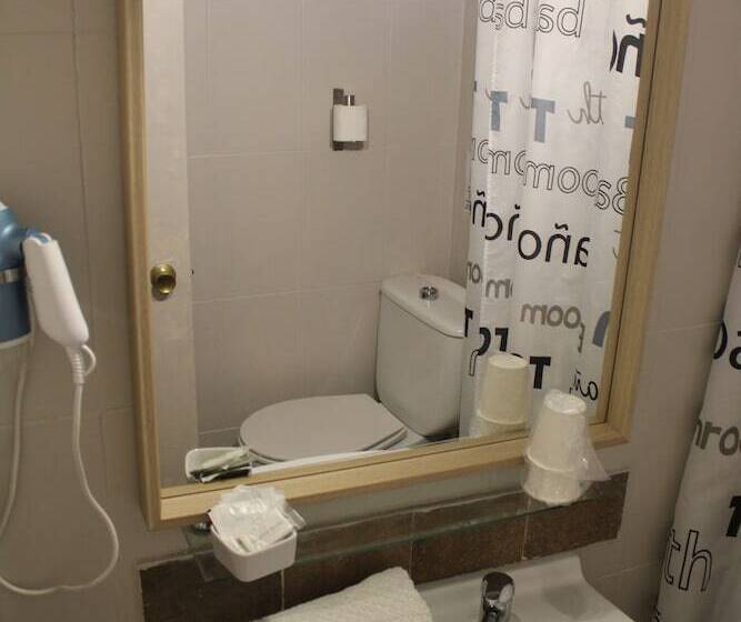 스탠다드 룸, Hostal Virgen Del Rocio Ii