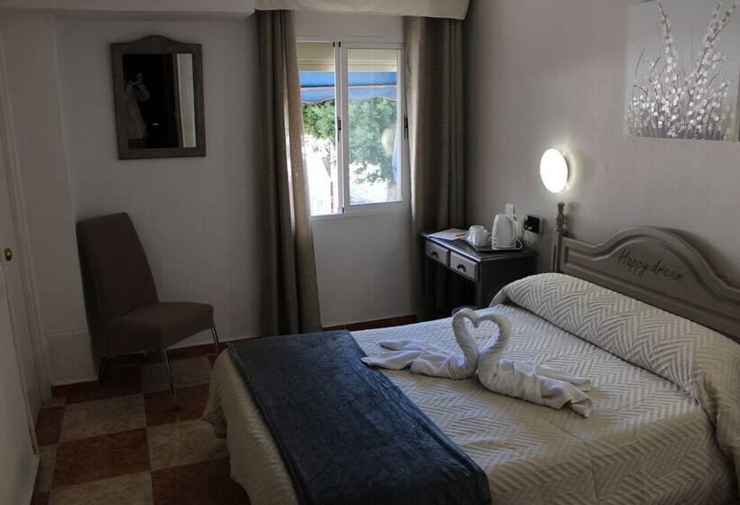 Номер Стандарт, Hostal Virgen Del Rocio Ii
