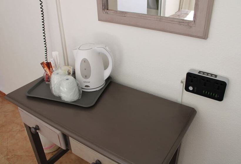 스탠다드 룸, Hostal Virgen Del Rocio Ii