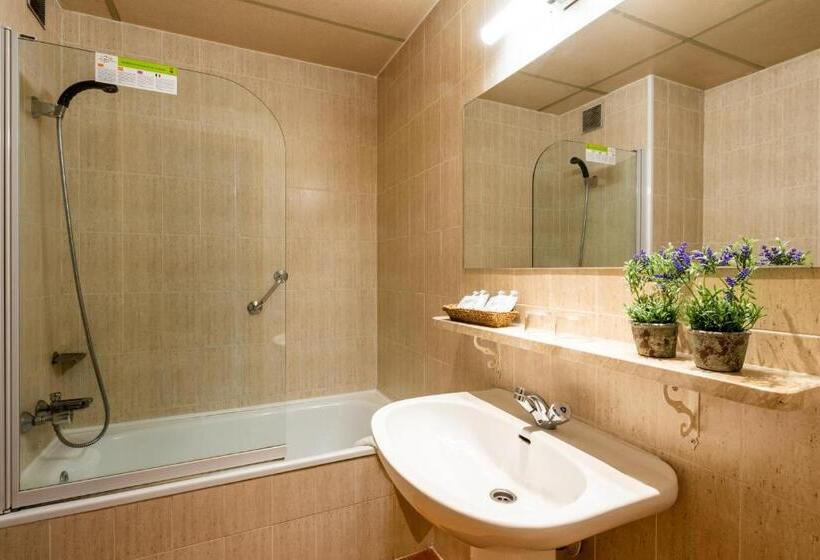 スタンダードルーム, Pey Resort