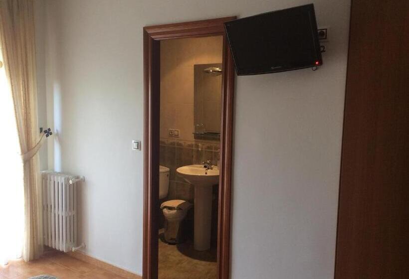 Habitación Estándar con Balcón, Hostal Juli