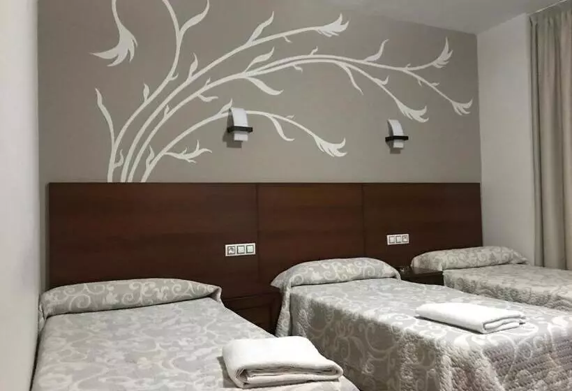 テラス付スタンダードルーム, Hostal Juli