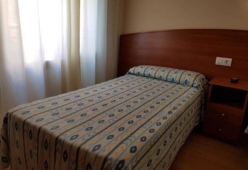 スタンダードシングルルーム, Hostal Mary  Only Adults 21 And Up