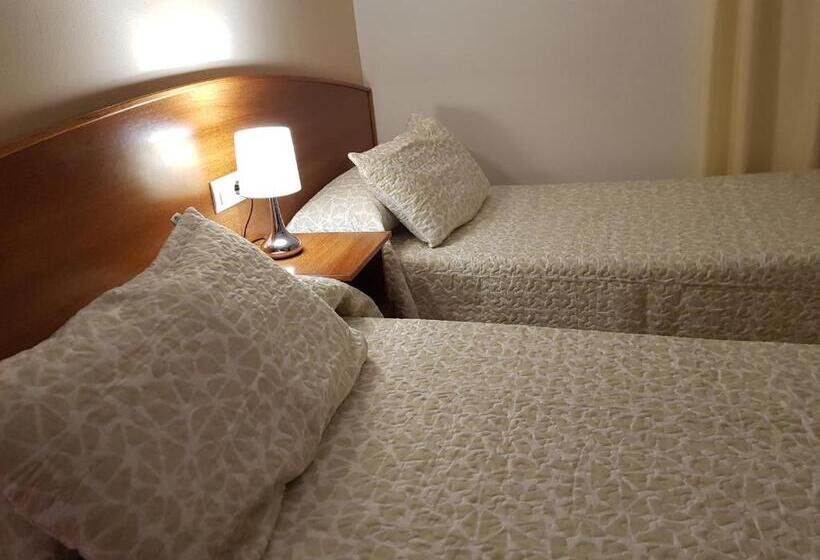 スタンダードルーム, Hostal Mary  Only Adults 21 And Up