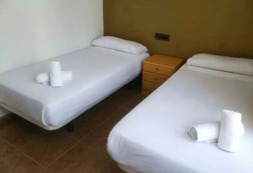 Habitació Estàndard, Hostal Rugaca
