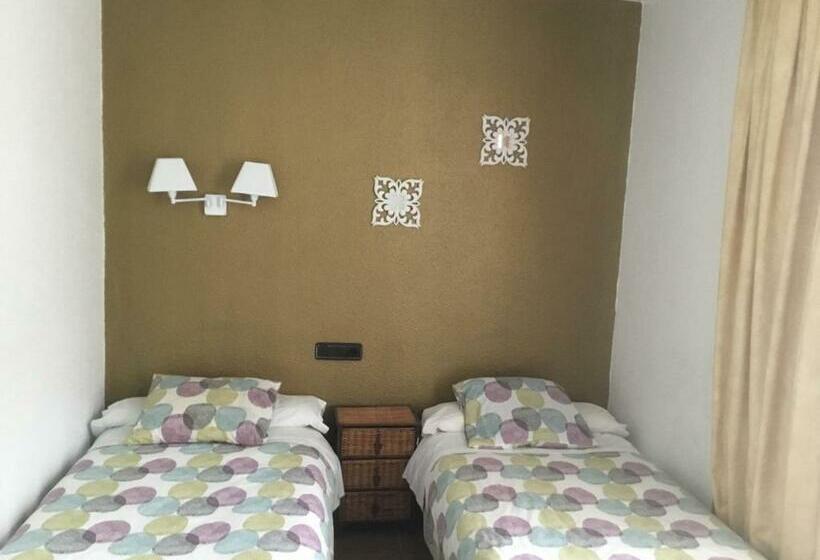 اتاق استاندارد, Hostal Rugaca