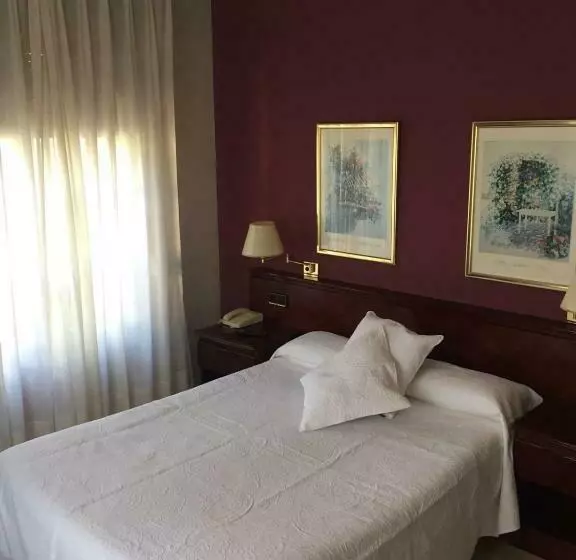 Habitación Estàndard Individual, Hostal Santa Maria