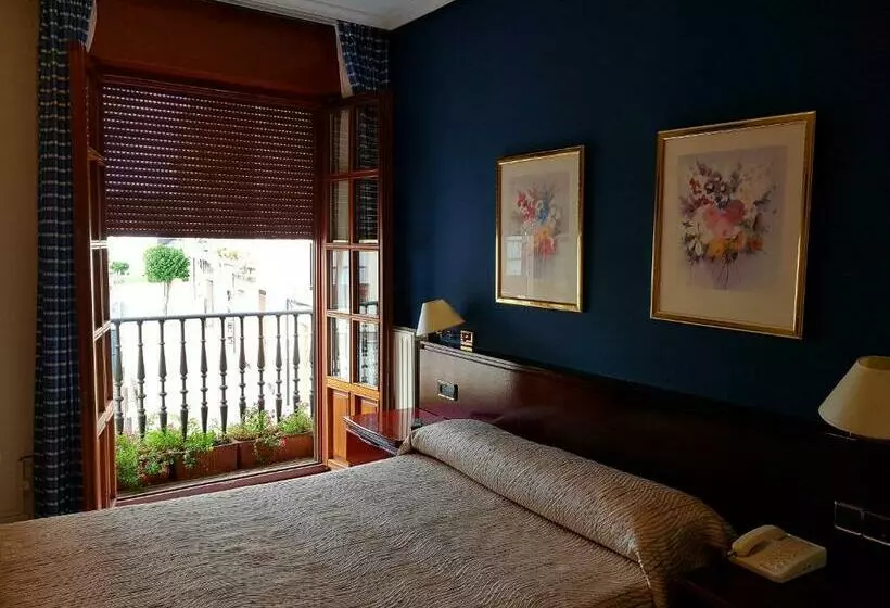 Habitació Estàndard, Hostal Santa Maria