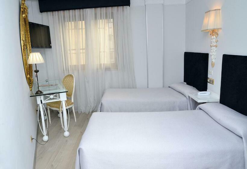 غرفة قياسية, Artheus Carmelitas Salamanca