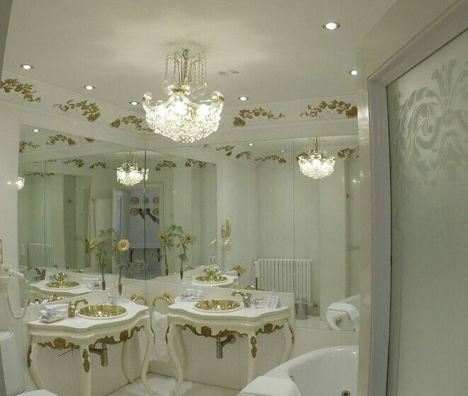 غرفة قياسية, Artheus Carmelitas Salamanca