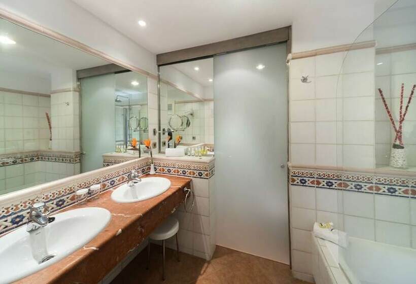 バスタブ付きデラックスルーム, Barcelo Corralejo Bay  Adults Only