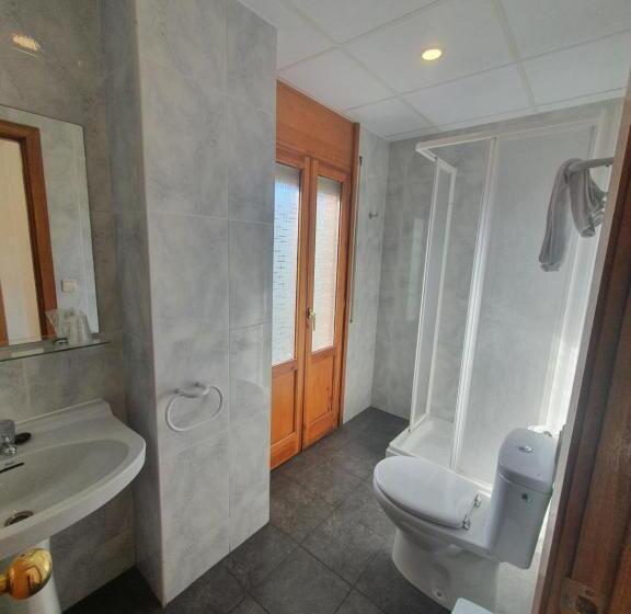 Номер Стандарт Трехместный, Hostal Apolo Xi