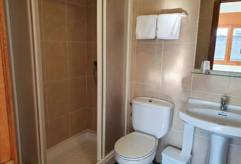 Habitació Estàndard Llit Matrimoni, Hostal Apolo Xi