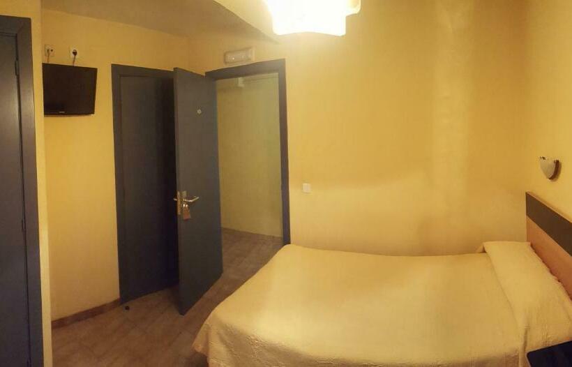 חדר סטנדרט יחיד, Hostal Guzman El Bueno By Gaiarooms