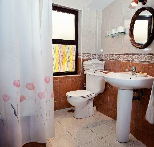 חדר סטנדרט יחיד, Hostal Guzman El Bueno By Gaiarooms