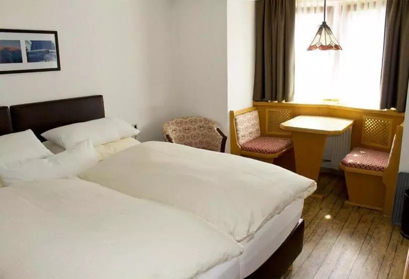 エコノミールーム, Alpenhotel Tirolerhof
