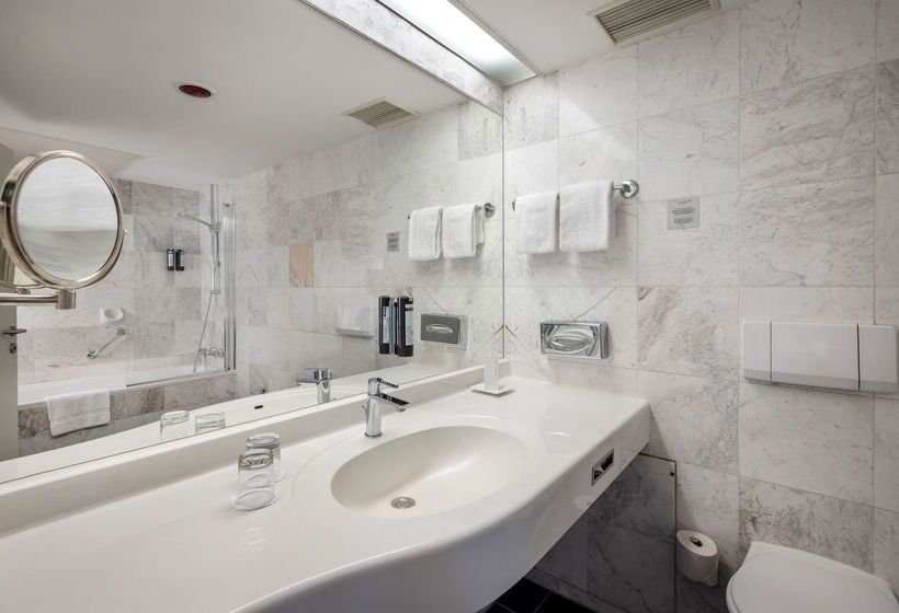 סוויטה, Arcotel Wimberger Wien