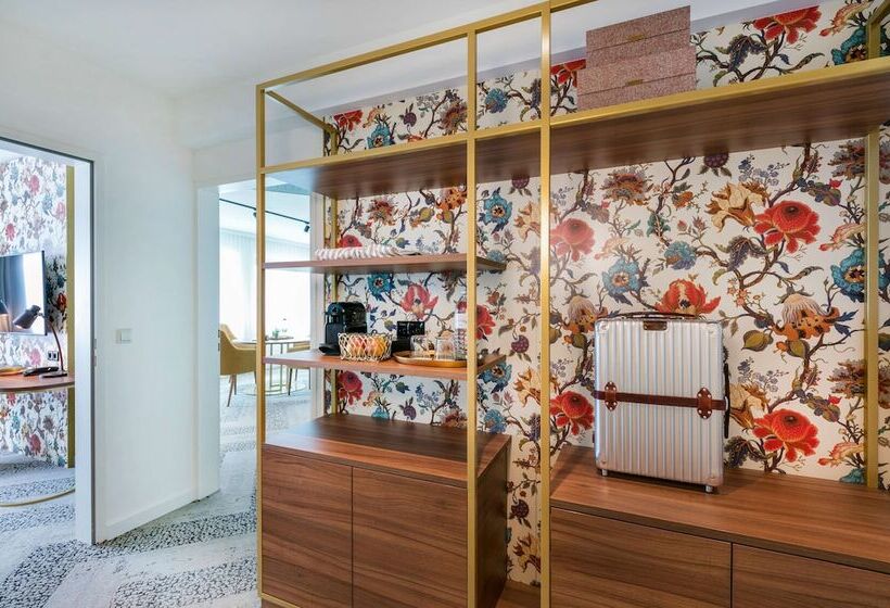 סוויטה, Arcotel Wimberger Wien