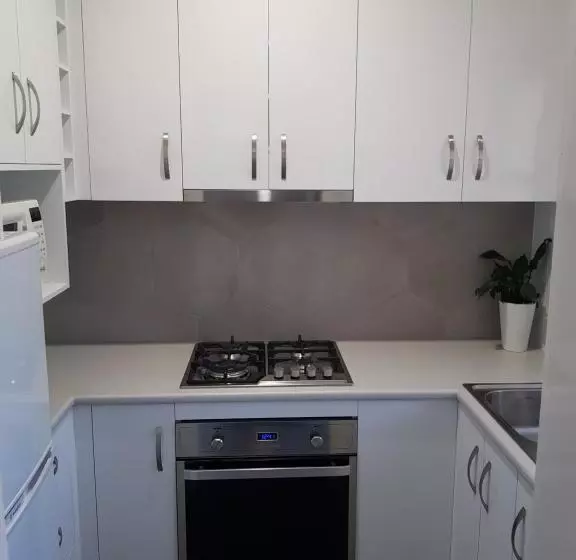 ２ベッドルーム家族用アパートメント, Greenways Apartments