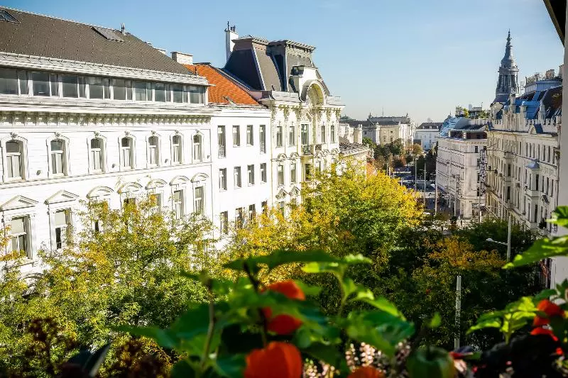 スタンダードスタジオ, Boutiquehotel Das Tyrol