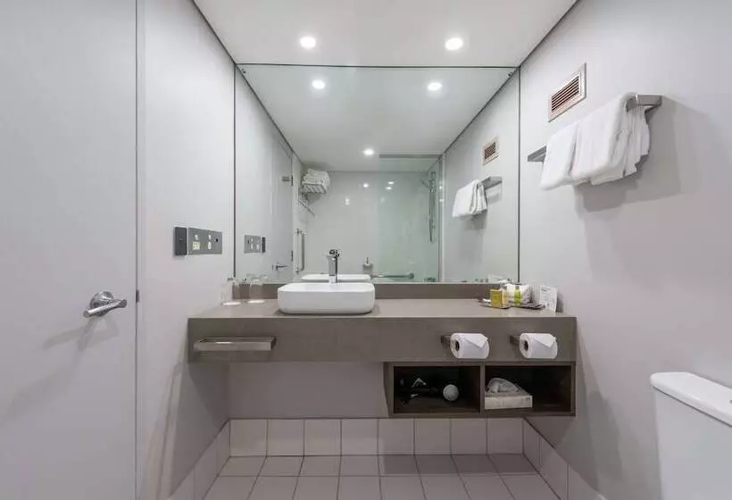 山の見えるジュニアスイート, Doubletree By Hilton Alice Springs